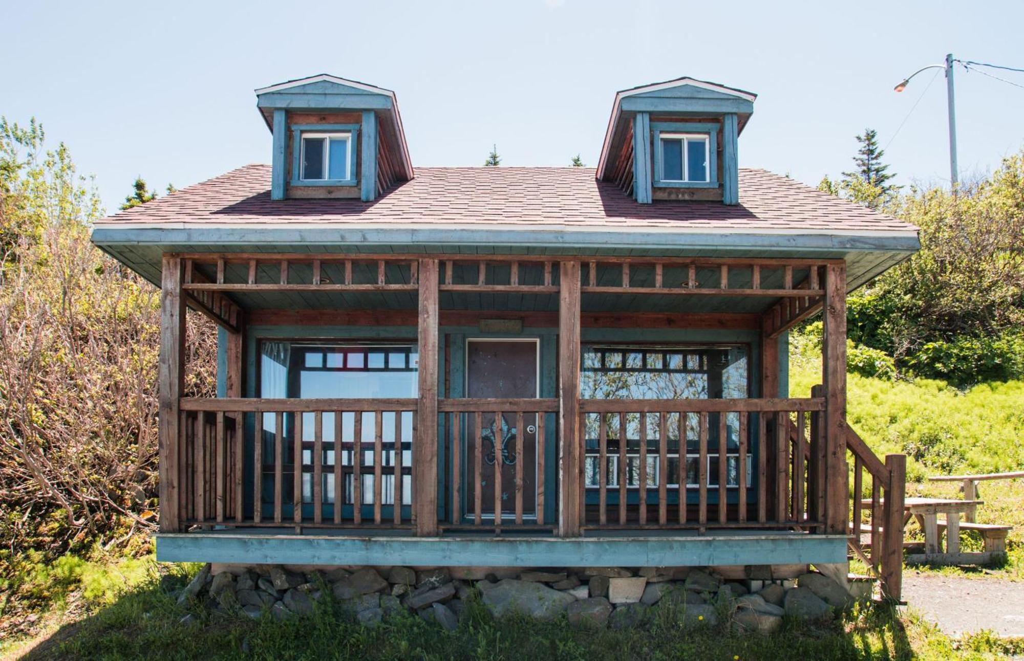 Auberge Festive Sea Shack Sainte Anne-des-Chênes Extérieur photo