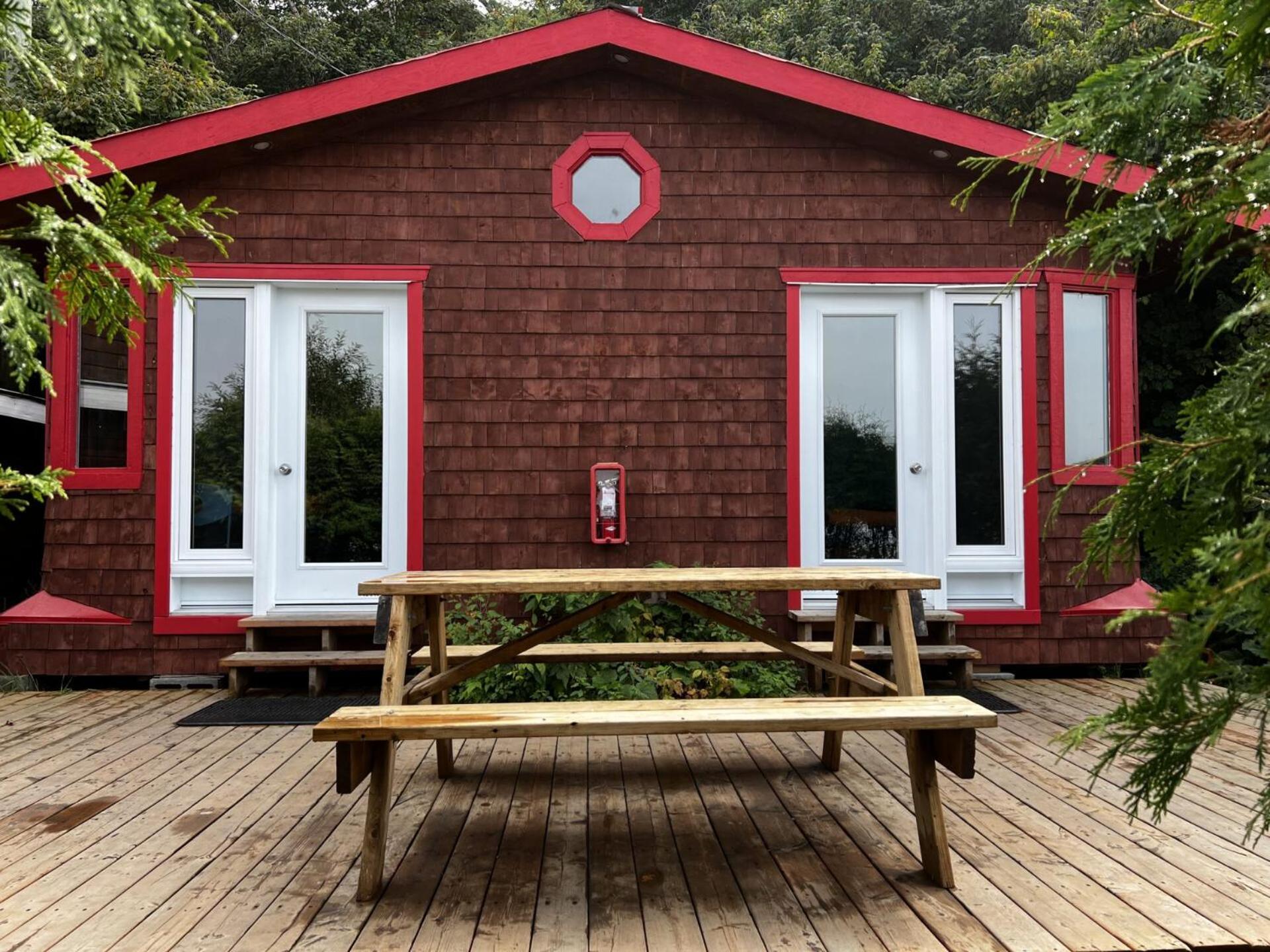 Auberge Festive Sea Shack Sainte Anne-des-Chênes Extérieur photo