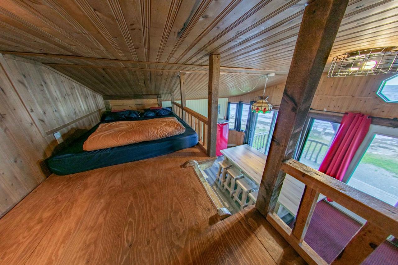 Auberge Festive Sea Shack Sainte Anne-des-Chênes Extérieur photo