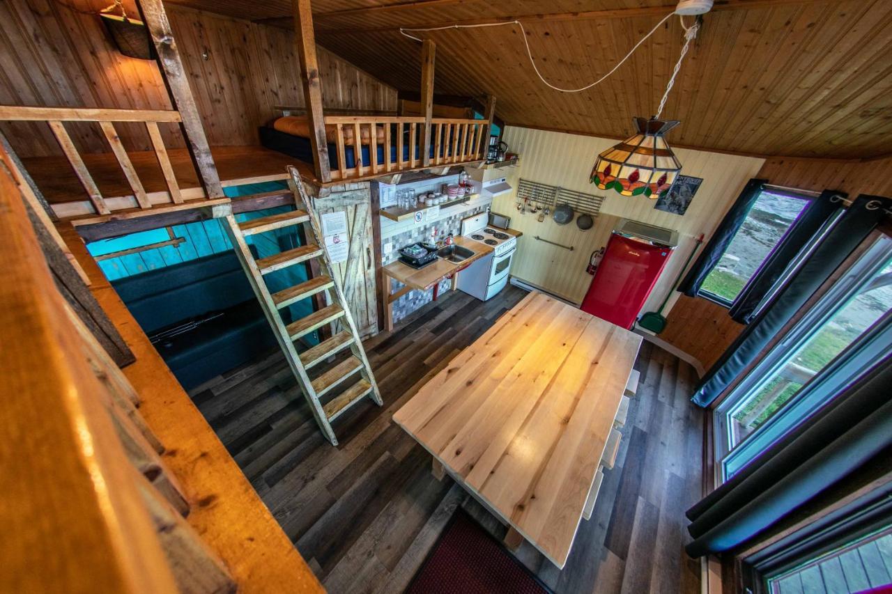 Auberge Festive Sea Shack Sainte Anne-des-Chênes Extérieur photo